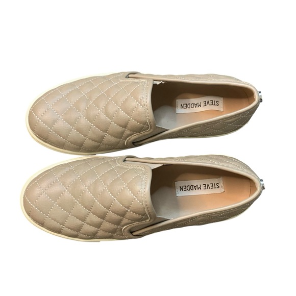 Steve Madden Shoes Ecentrcq Womens Quilted Slip-On Taupe Comfort Casual 7.5M Tan - Picture 2 of 7